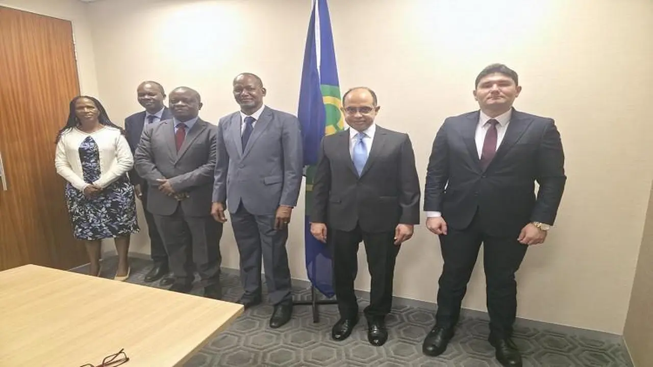 سفير مصر بجنوب إفريقيا يبدأ مهامه كأول ممثل دائم لدى تجمع سادك